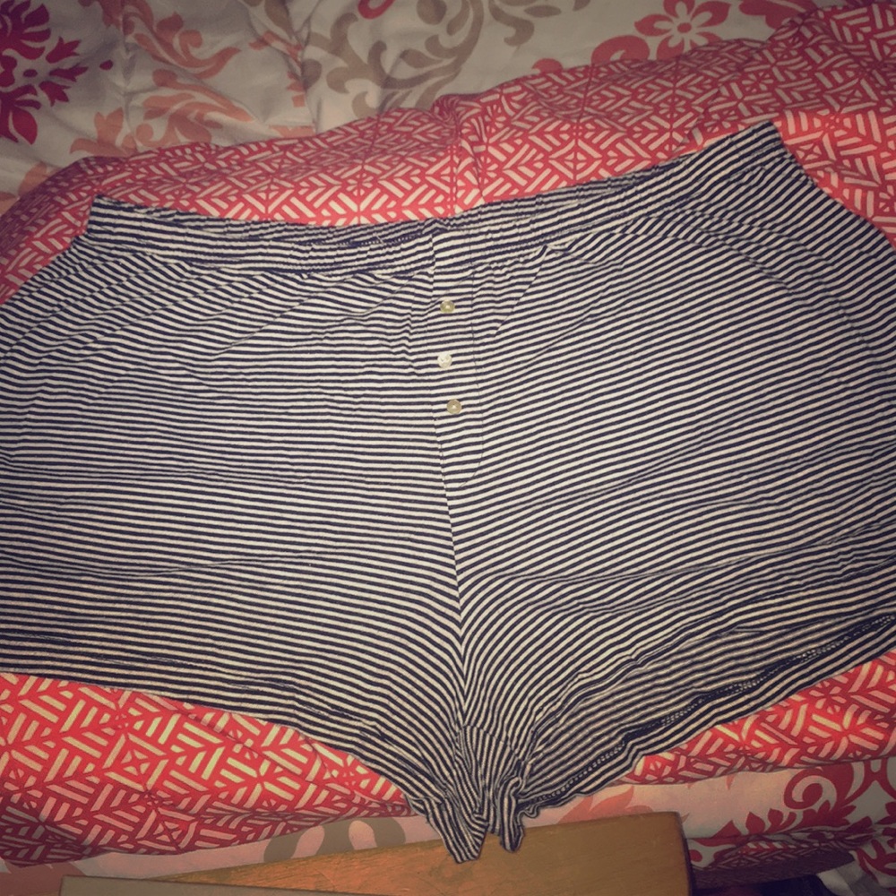 Sleep shorts